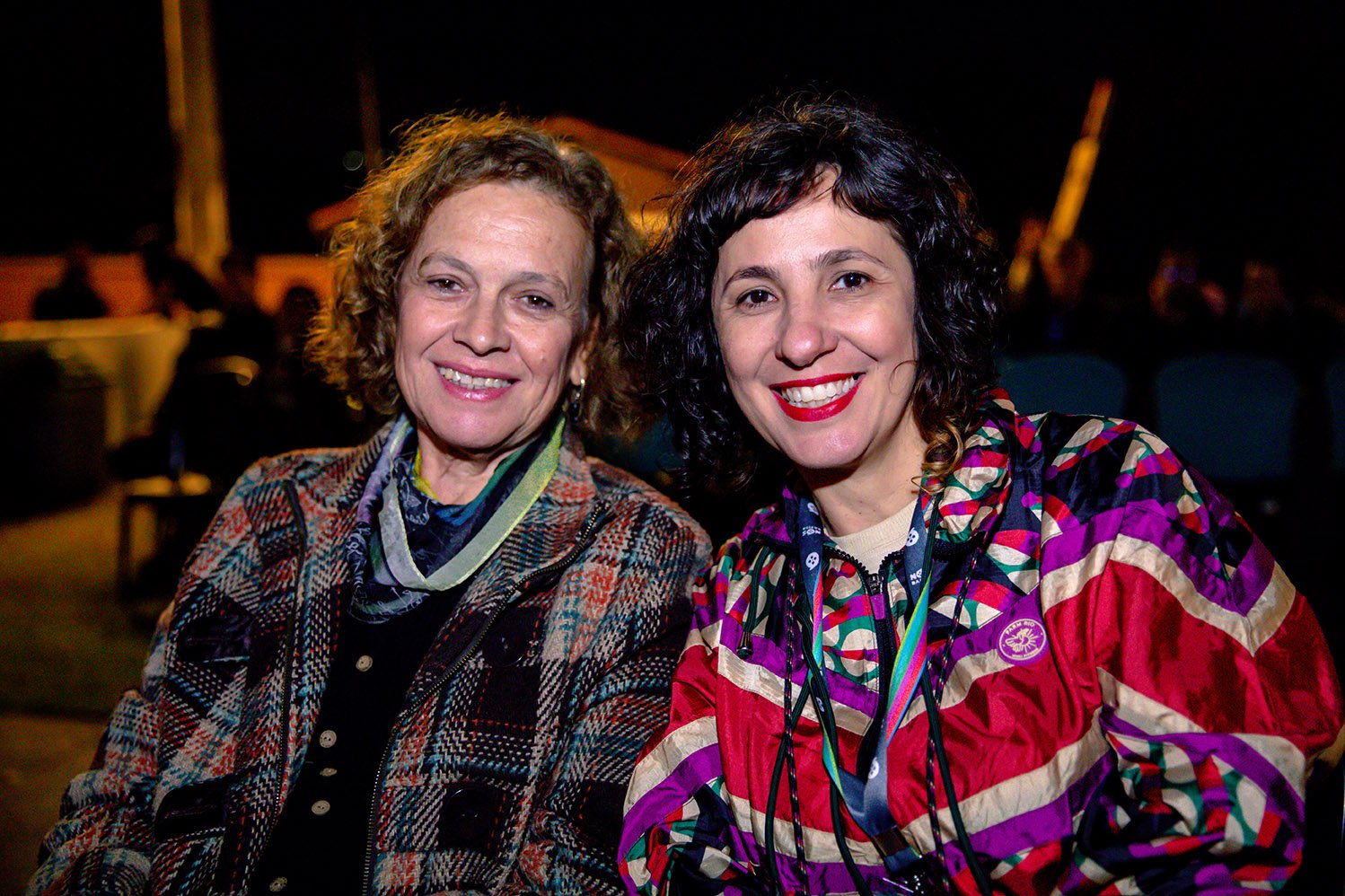 Rosângela Chagas e Tamira Abreu na Cerimônia de Abertura do Macacos Cine Fest / Foto: Luiza Wollny - Divulgação